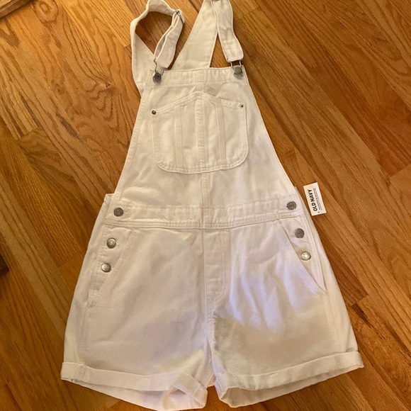 Old Navy Pants - Old navy jumper nwt